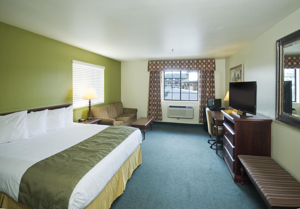 Super 8 By Wyndham Mccall Exteriér fotografie
